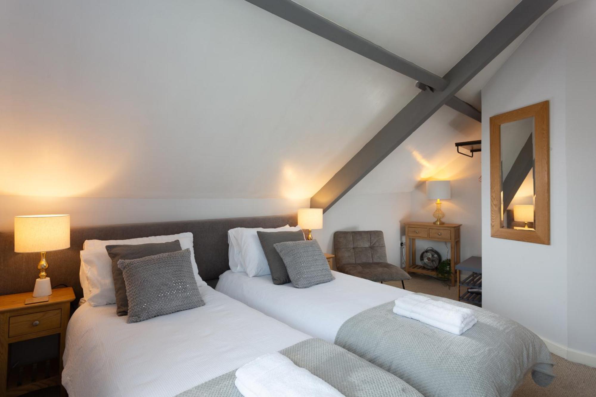 Bootham Court Grade II Duplex Apartment With Free Parking & Wi-Fi - Sleeps 2-6 People York Dış mekan fotoğraf